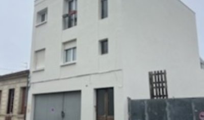 Ravalement de façade sur maison à Bordeaux